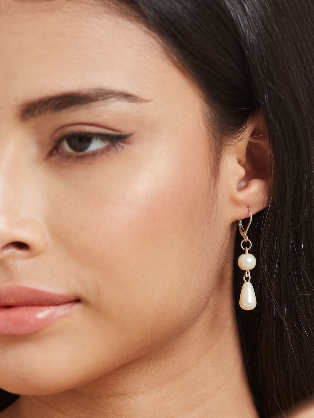 ATIBELLE Set Of 3 Silver-Plated Artificial Beads Beaded Drop Earrings