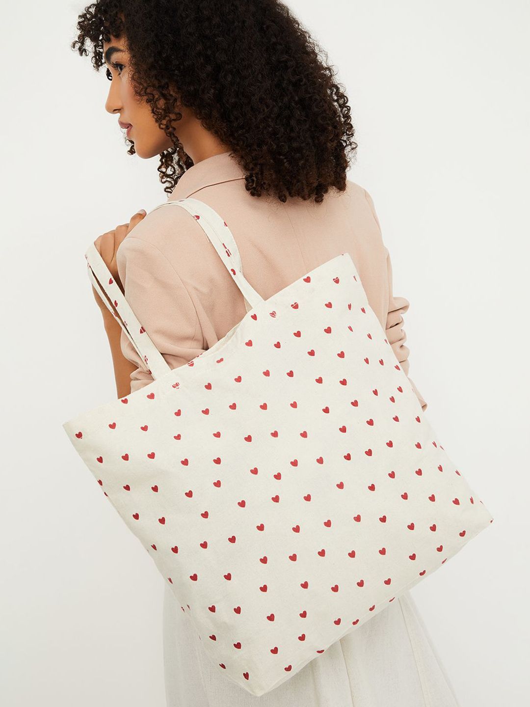 max Embellished Oversized Shopper Tote Bag With Cut Work-picture-40