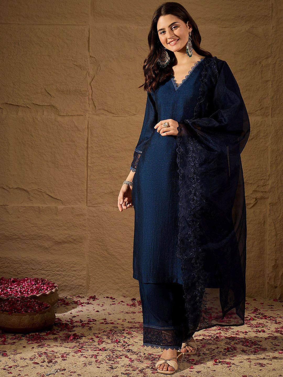 House of Pataudi Embroidered V Neck Kurta Trouser & Dupatta Set-image-27