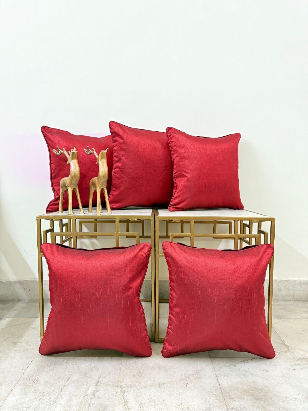 DIHIKA Maroon Set of 5 Square Cushion Covers-image-36