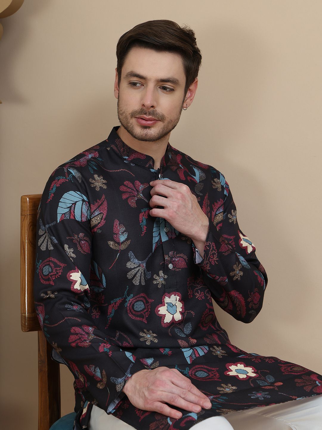 anouk mirage Anouk Rustic Men Floral Printed Mandarin Collar Cotton Kurta-picture-14