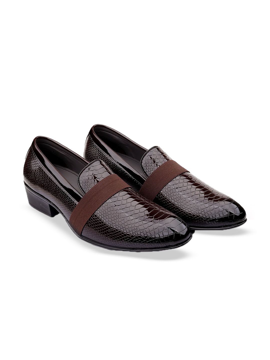 Bxxy Men Textured Round Toe Loafers-picture-14