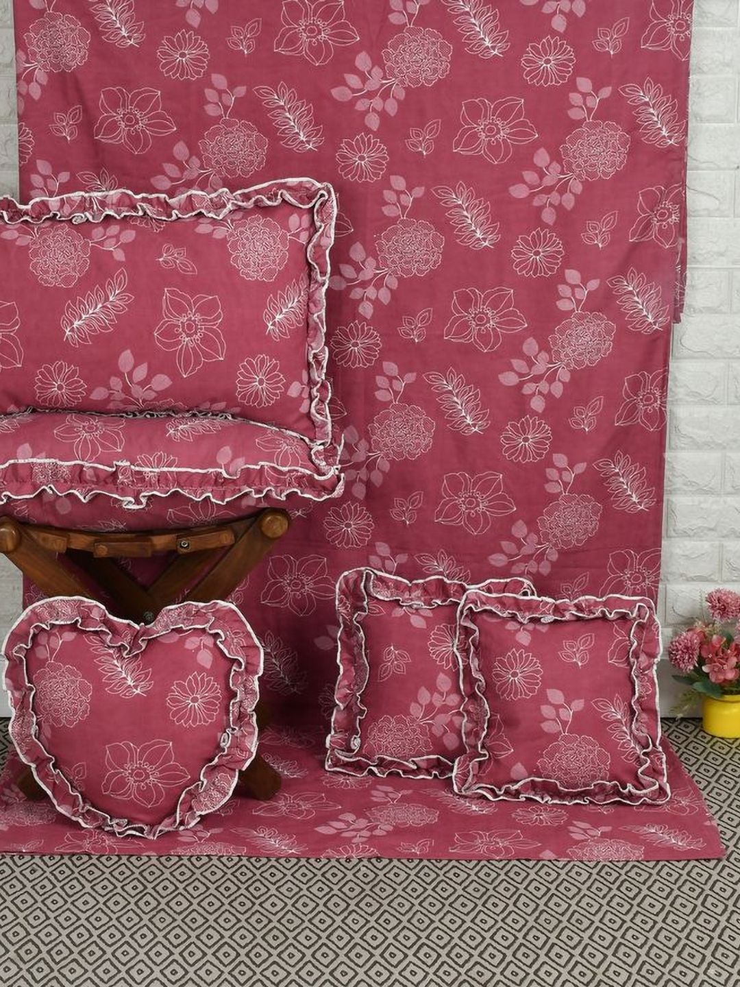 Luxmi Cotton Fabrics Red & White F6 Pieces Floral Printed Double Queen Bedding Set-picture-36