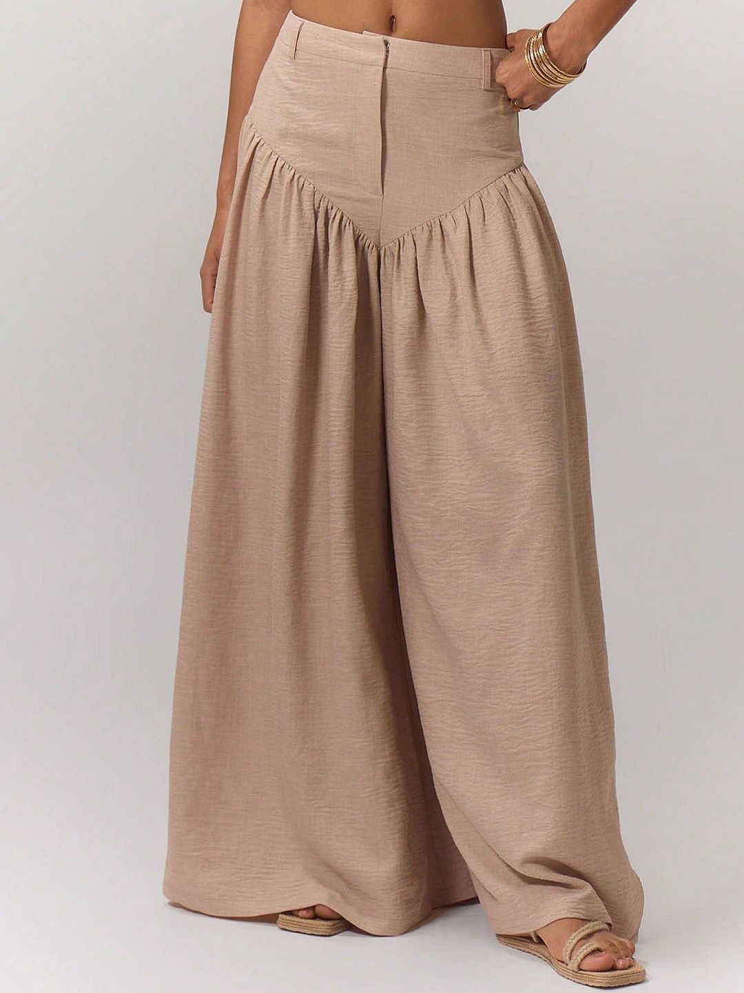 Outzidr Women Relaxed Baggy Fit Pleated Trousers-picture-34