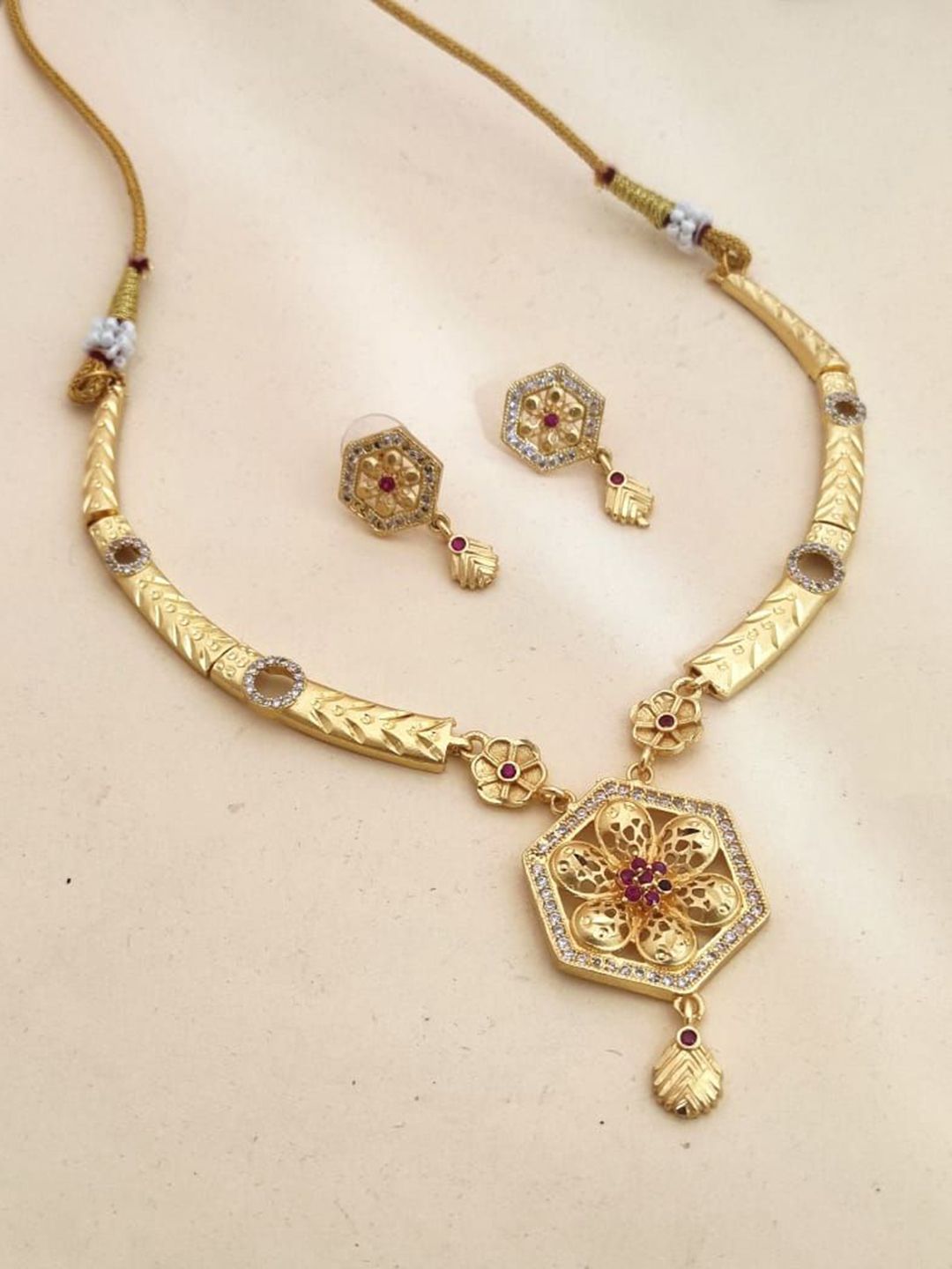 DEWENWILS Gold-Plated Stones Studded & Beaded Jewellery Set-picture-32