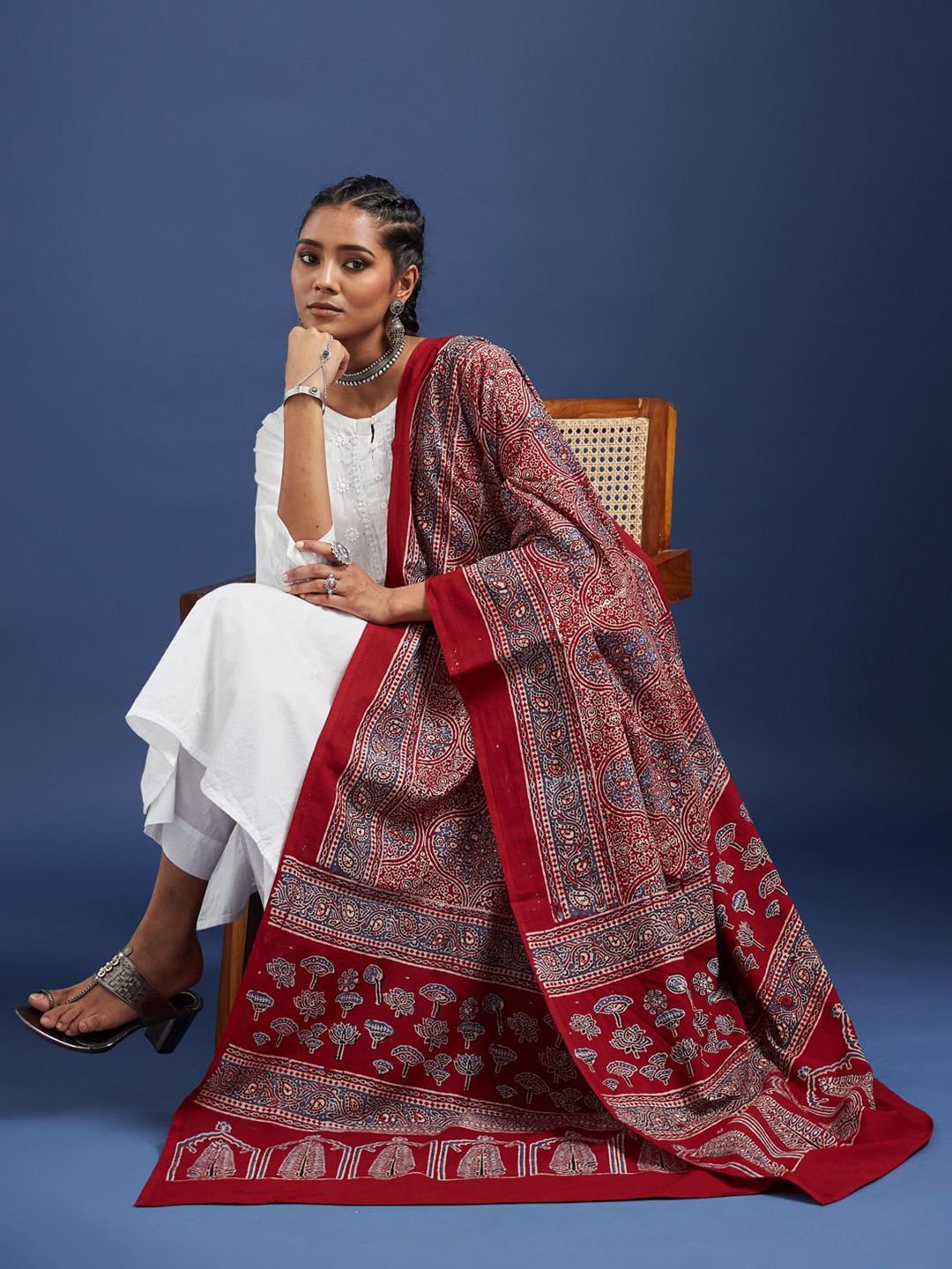 Taavi Ethnic Motif Printed Pure Cotton Dupatta-picture-50
