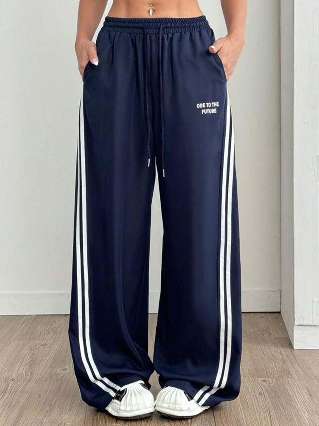 TABADTOD Women Striped Relaxed Loose Fit Mid-Rise Trousers-picture-33