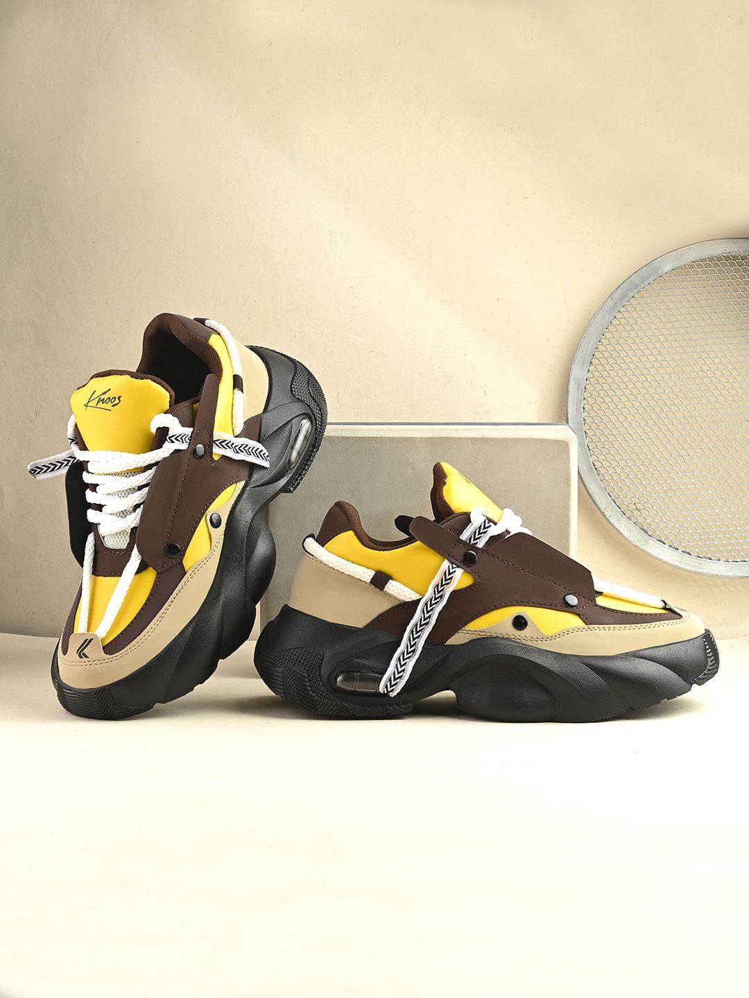 knoos Men Colourblocked Sneakers-picture-29
