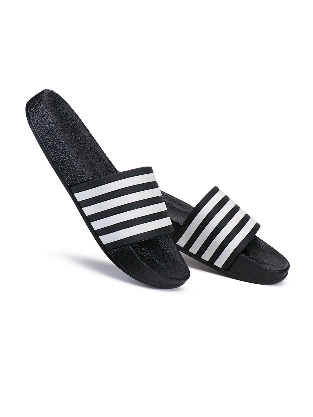 PENNEN Men Printed Sliders-picture-37