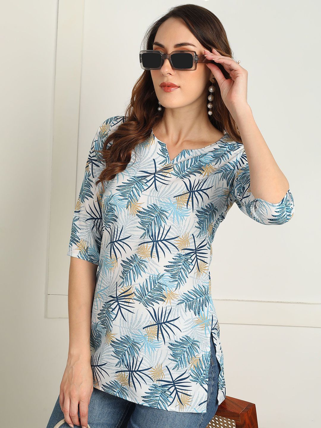 Moda Rapido Floral Printed V-Neck Kurti-picture-23