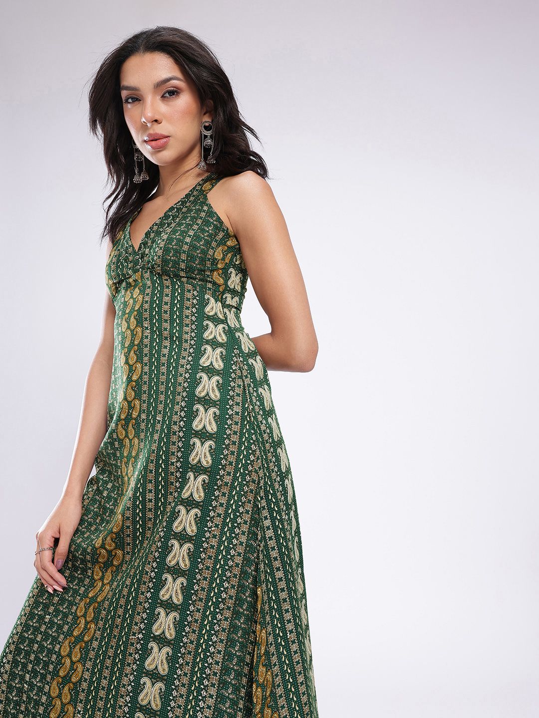 glitchez Paisley Printed Plunge V-Neck Empire Slit Midi Dress
