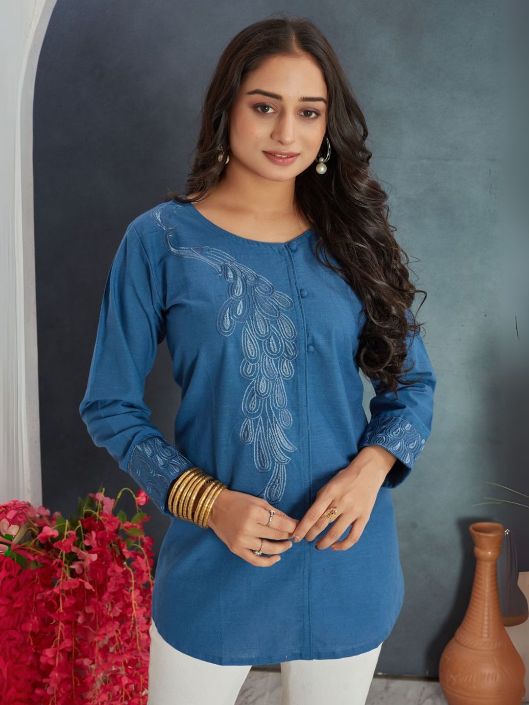 Moda Rapido Women Embroidered Tunics