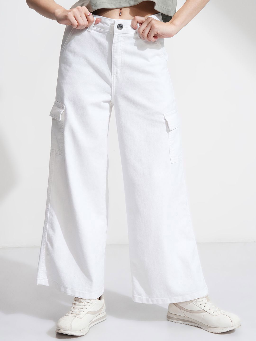 Street By Tokyo Talkies Women Wide Leg High-Rise Stretchable Cargos Jeans