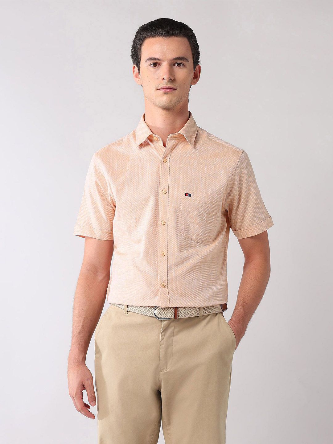 AD By Arvind Men Slim Fit Textured Spread Collar Cotton Casual Shirt-picture-15