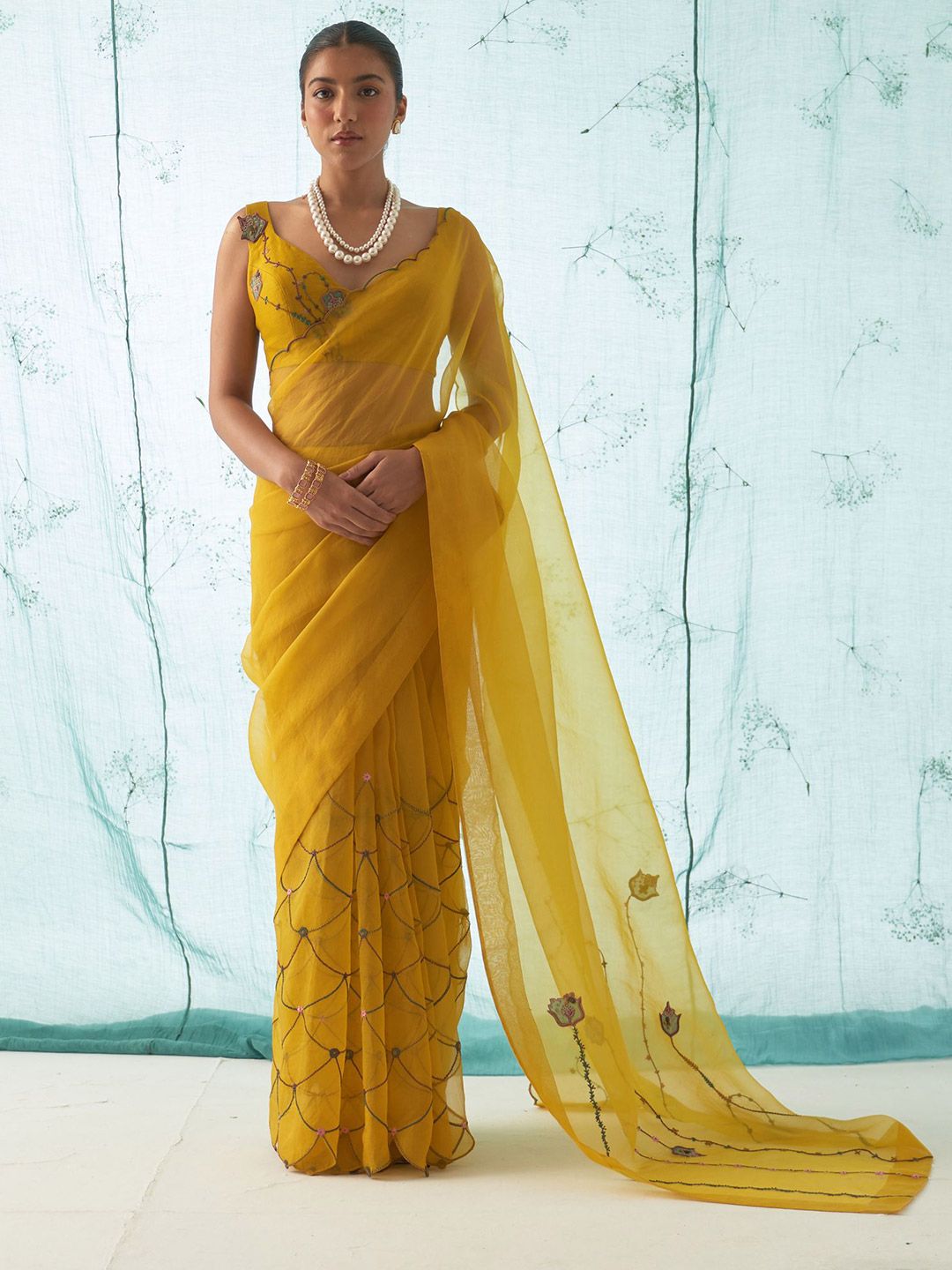 JANKI INDIA Embroidered Silk Blend Saree-image-34