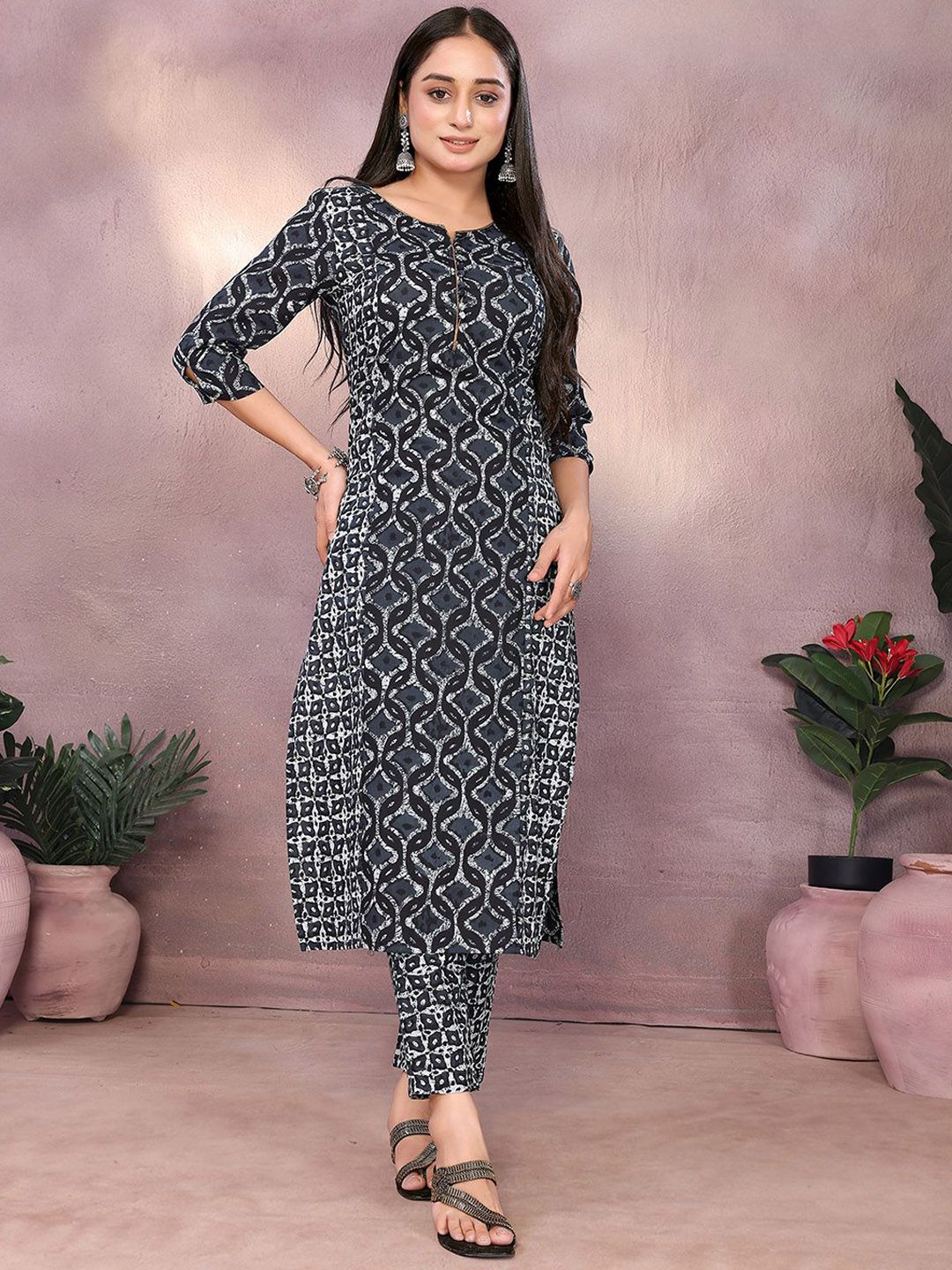 Rangita Ethnic Motifs Printed Pure Cotton Kurta With Trousers