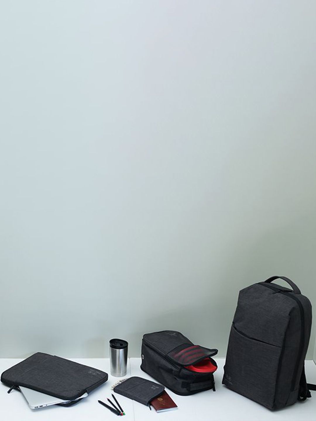 WAABI - SAABI Unisex Textured Backpack-picture-34