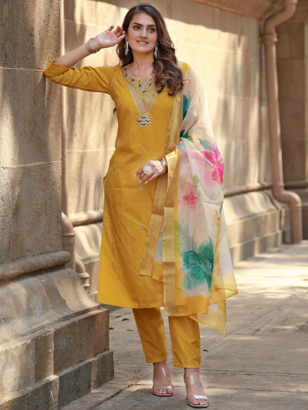 DISHWA FASHION Women Ethnic Motifs Embroidered Regular Kurta with Trousers & With Dupatta-picture-32