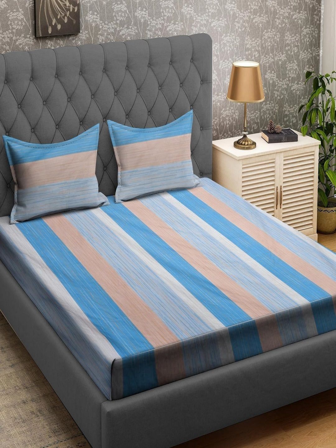 Aura Blue & Pink Printed 210 TC Microfiber King Bedsheet Set 2.74 m x 2.74 m-picture-10