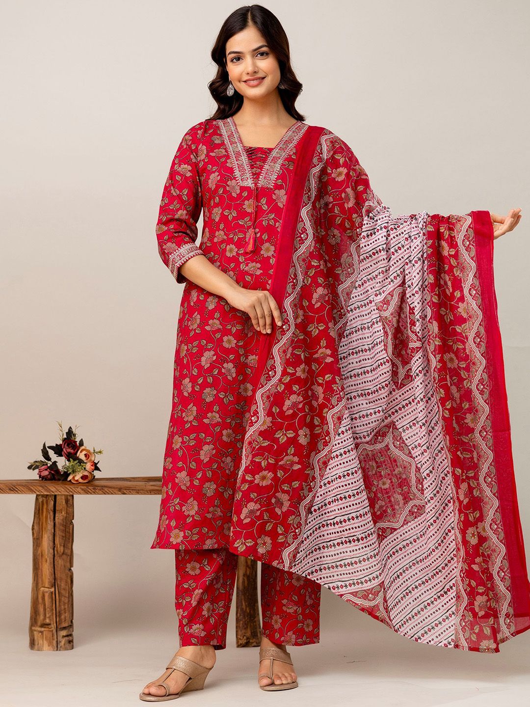 Gekha Women Floral Printed Cotton Kurta with Trousers & Dupatta