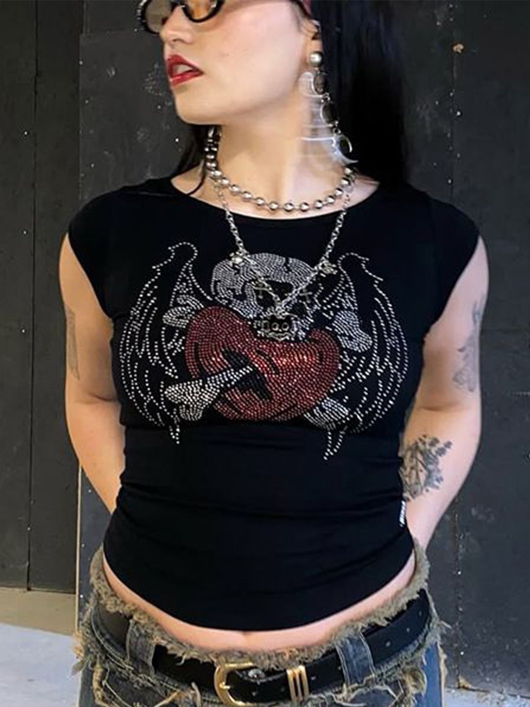 StyleCast x Revolte Women Graphic Printed Fitted Crop Top-picture-10