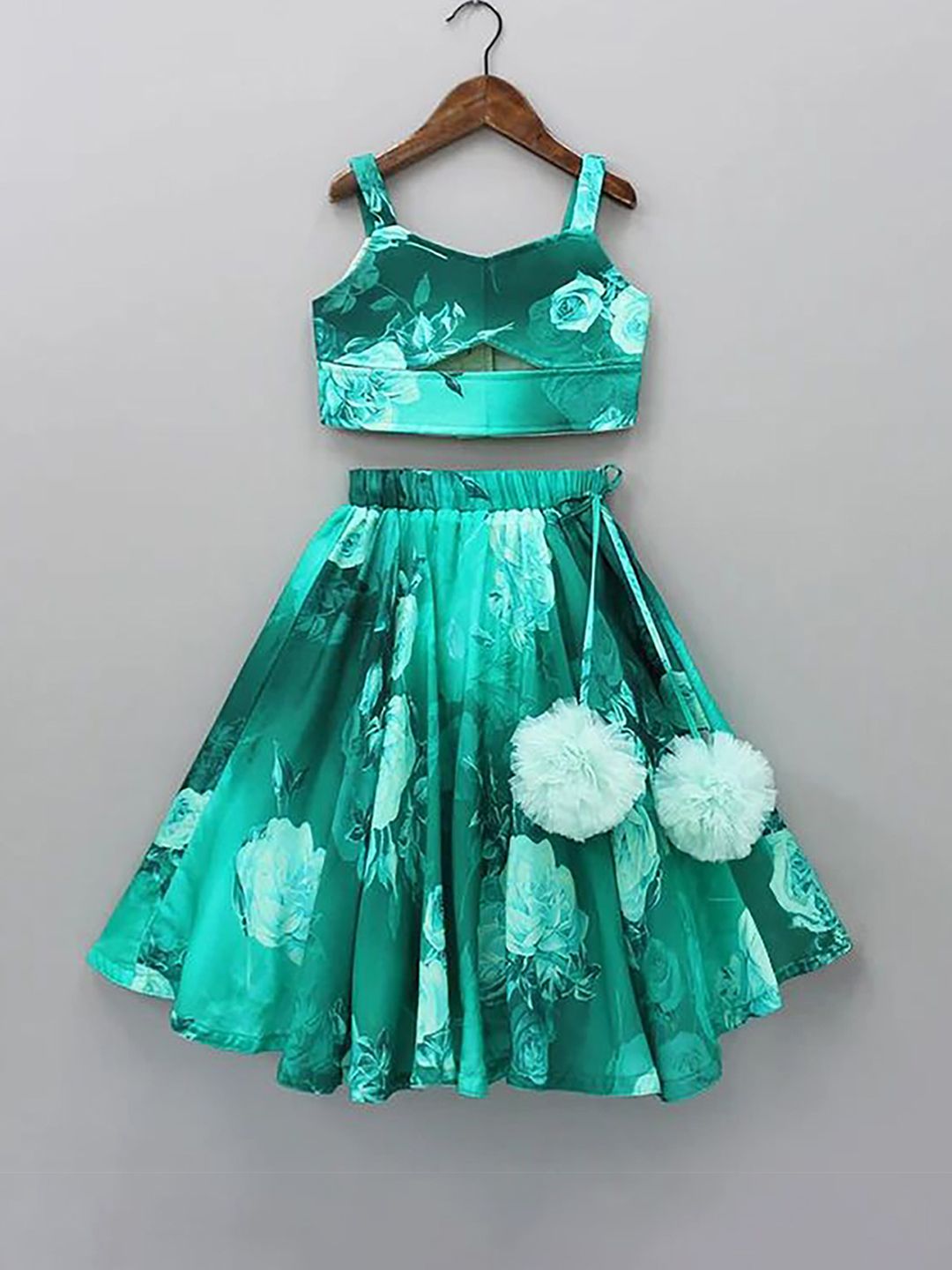 GORLYA Girls Floral Printed Lehenga & Crop Top Set