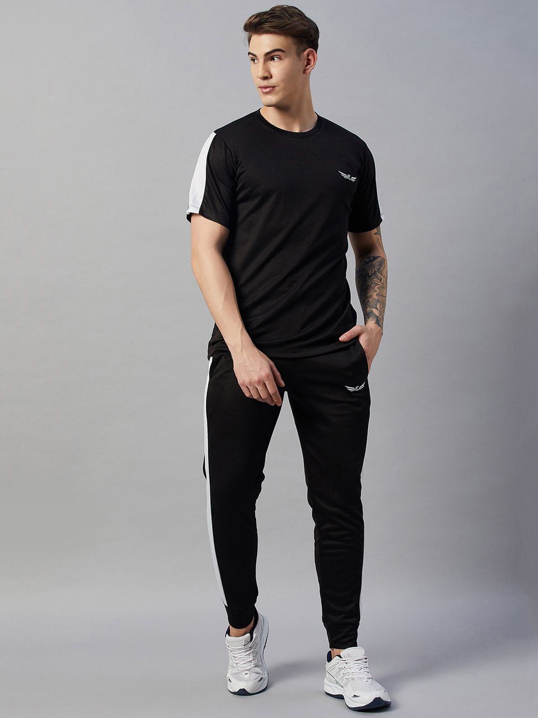 CHROME & CORAL Colourblocked T-Shirt & Joggers Tracksuit-picture-55
