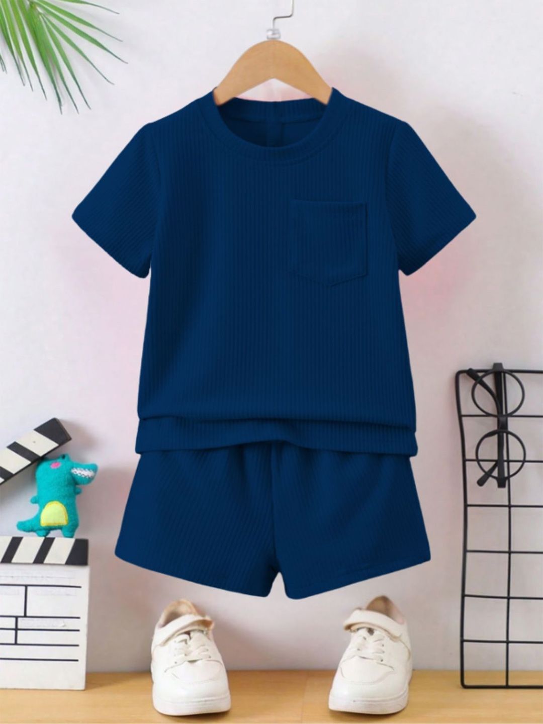 Thiya Kids Round Neck T-shirt With Shorts-picture-53
