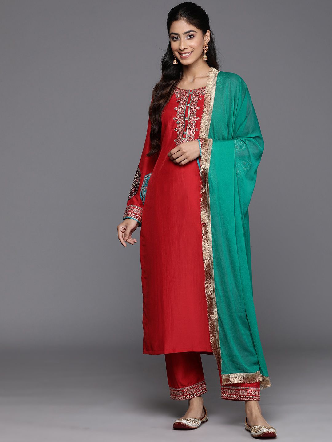 Varanga Floral Yoke Design Sequinned Kurta With Trousers & Dupatta