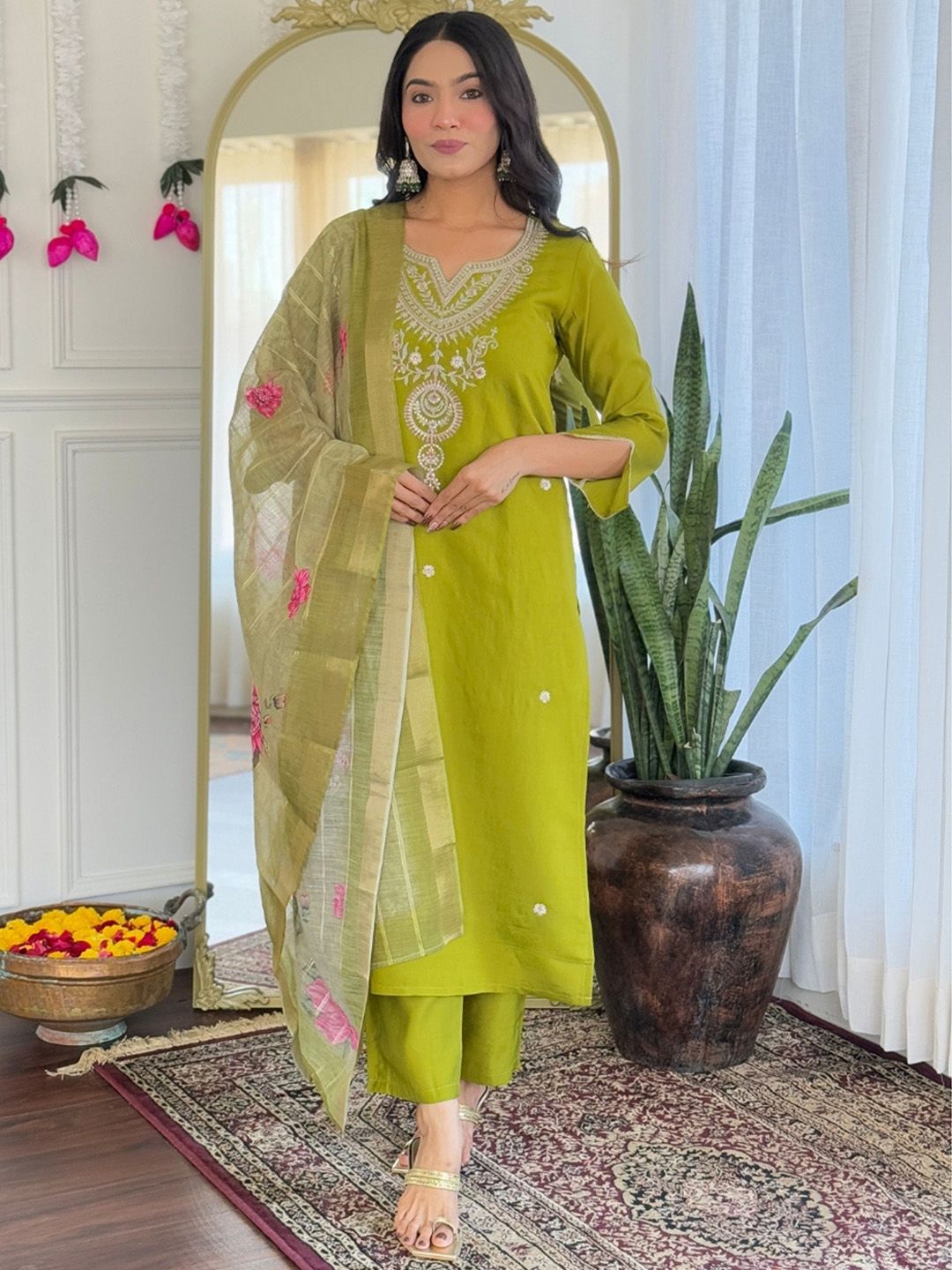 NIZA FASHION Ethnic Motifs Embroidered Zari Work Straight Kurta With Trouser And Dupatta