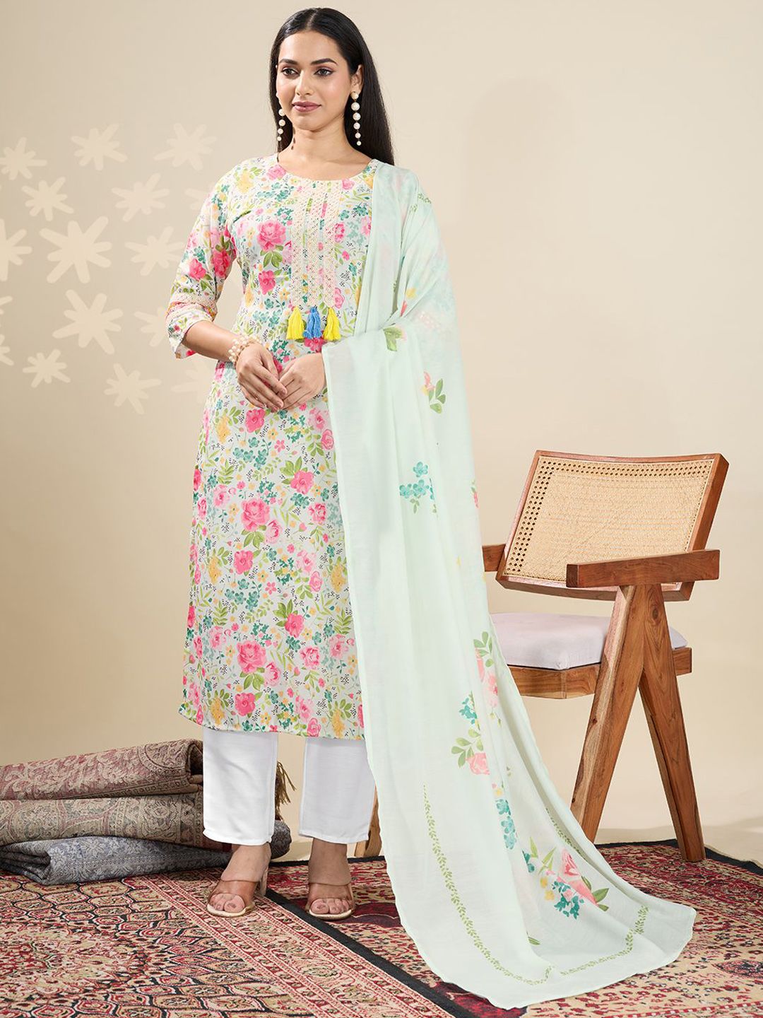 Rekha Maniyar Floral Printed Round Neck Muslin Straight Kurta With Trousers & Dupatta-picture-34