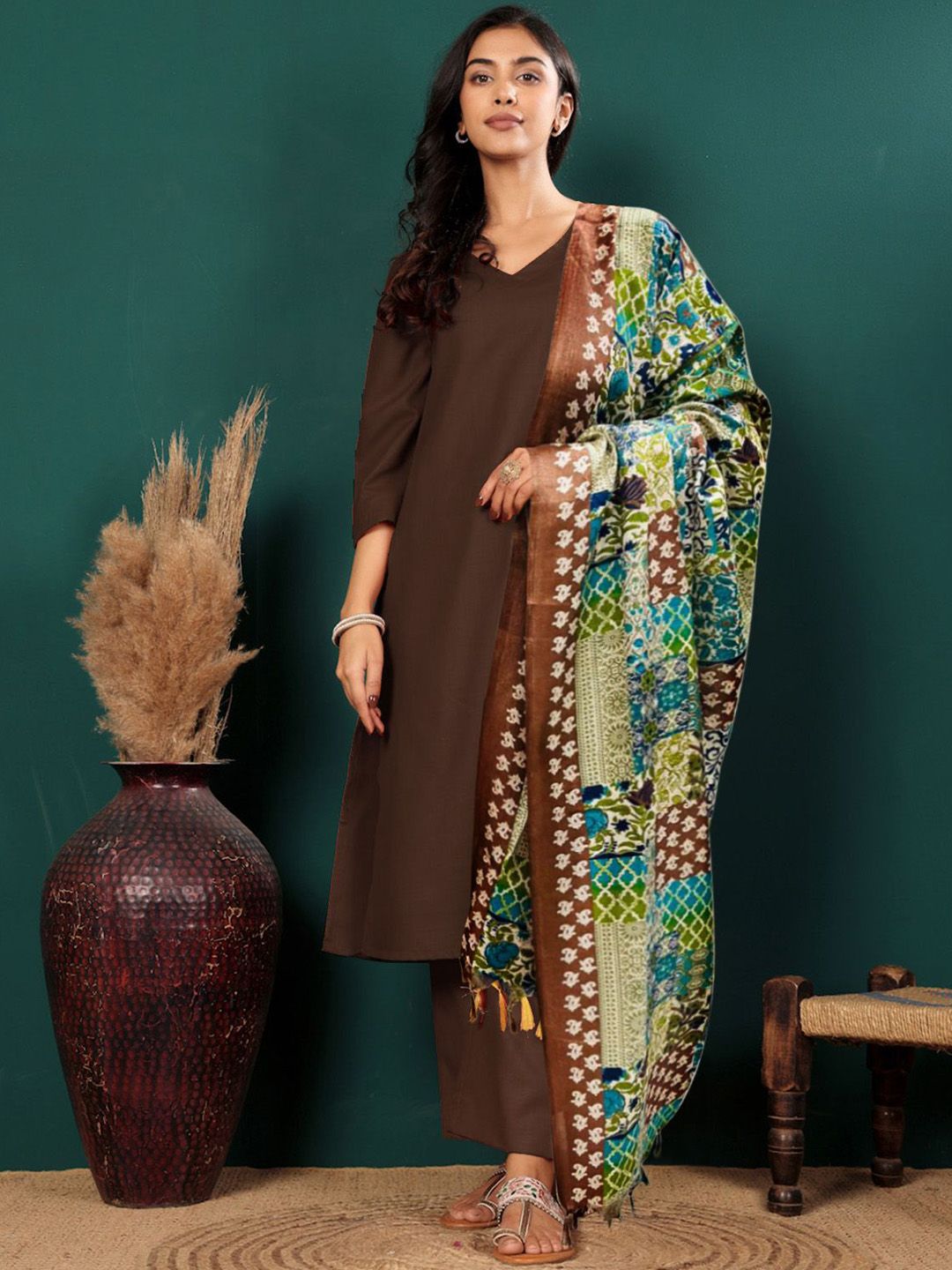 Varanga V-Neck Straight Kurta With Trousers & Dupatta
