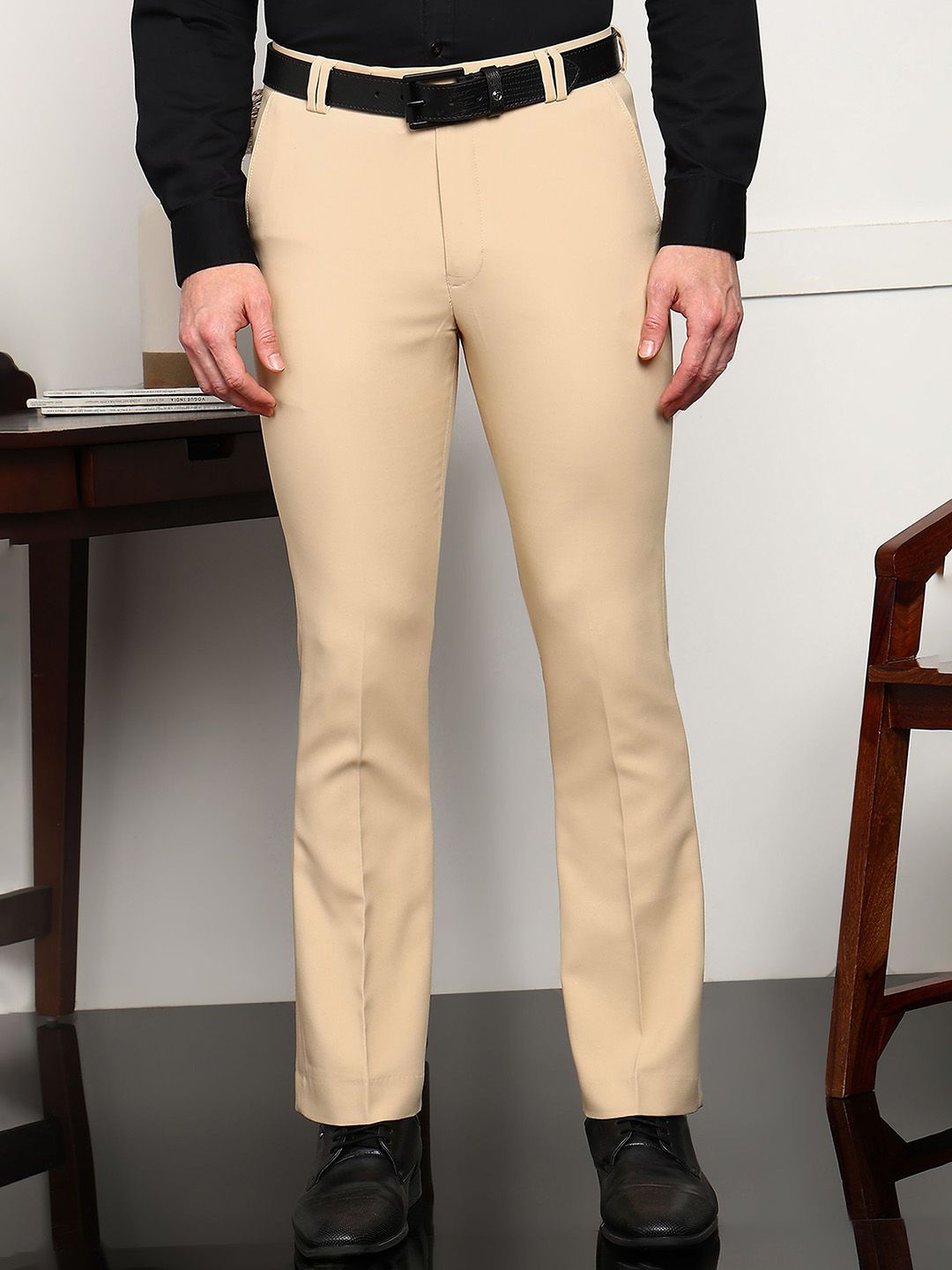 encore by INVICTUS Men Regular Fit Formal Trousers-picture-32
