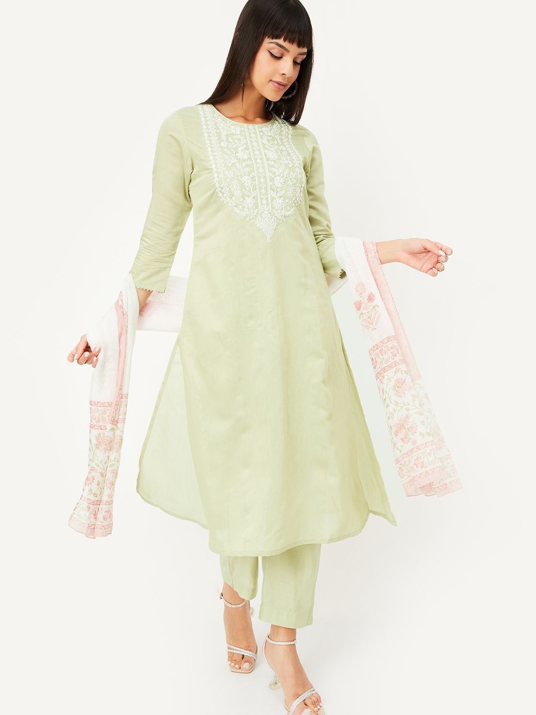 Max Women Solid Embroidered Kurta with Trousers & Dupatta