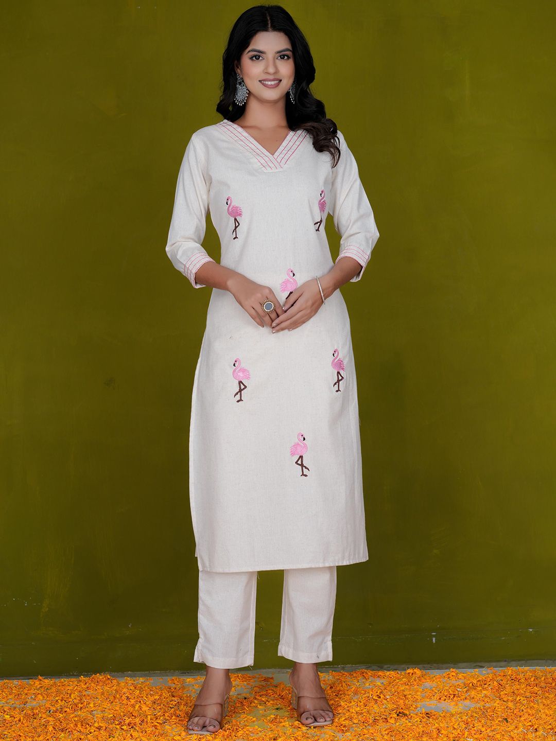 ZOYOTO Women Animal Embroidered Cotton Kurta with Trousers