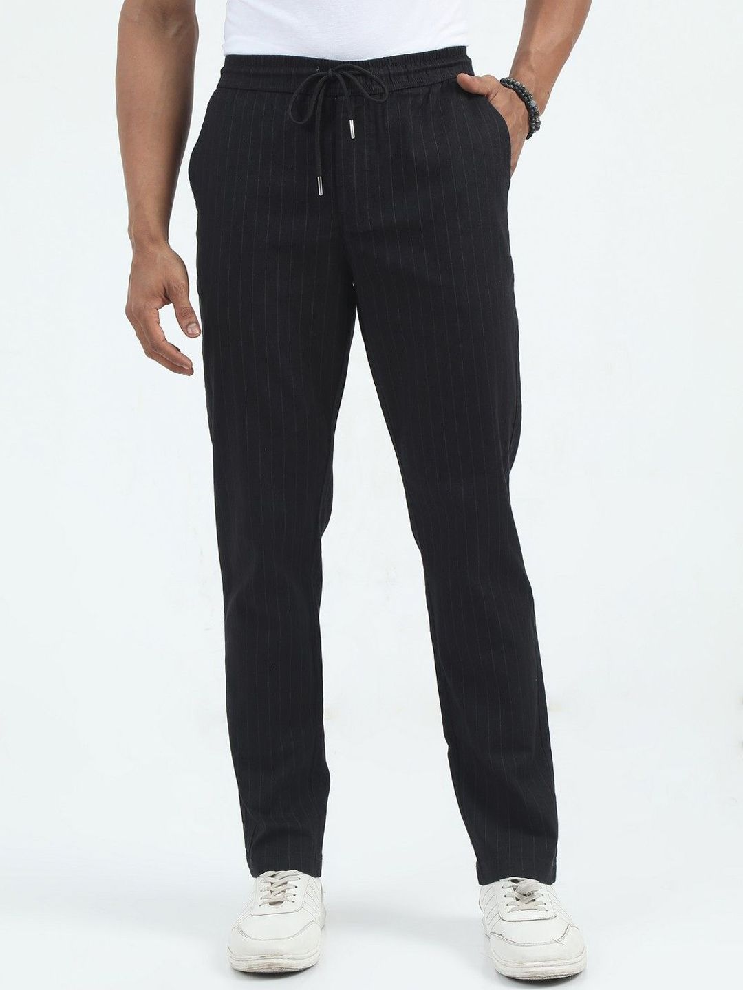 THE BEETEL HOUSE Men Relaxed Regular Fit Mid-Rise Trousers-picture-13
