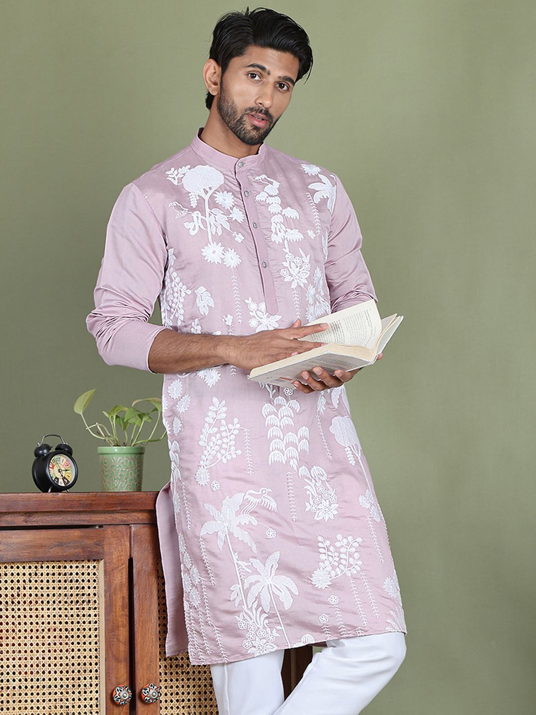 Jompers Men Floral Embroidered Chikankari Floral Kurta-picture-27