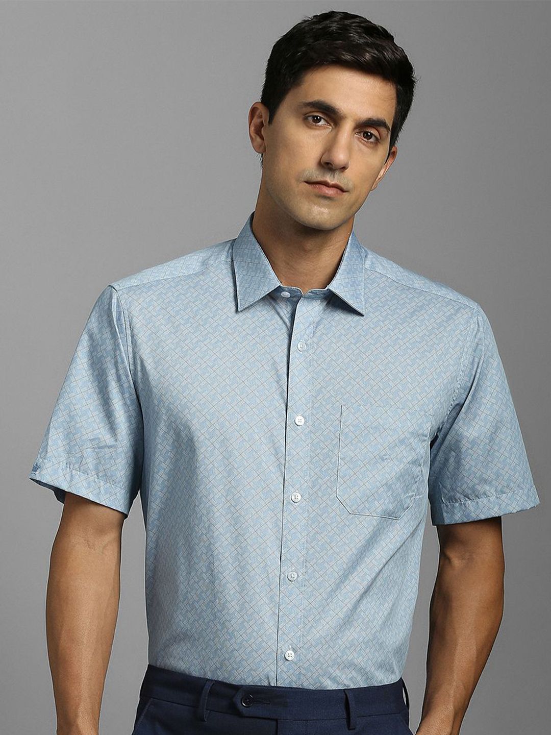 Louis Philippe Geometric Printed Spread Collar Regular Fit Cotton Formal Shirt-picture-41