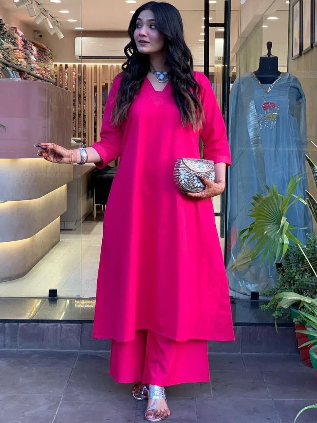 KIAARON Women Regular Pure Cotton V-Neck Kurta with Palazzo