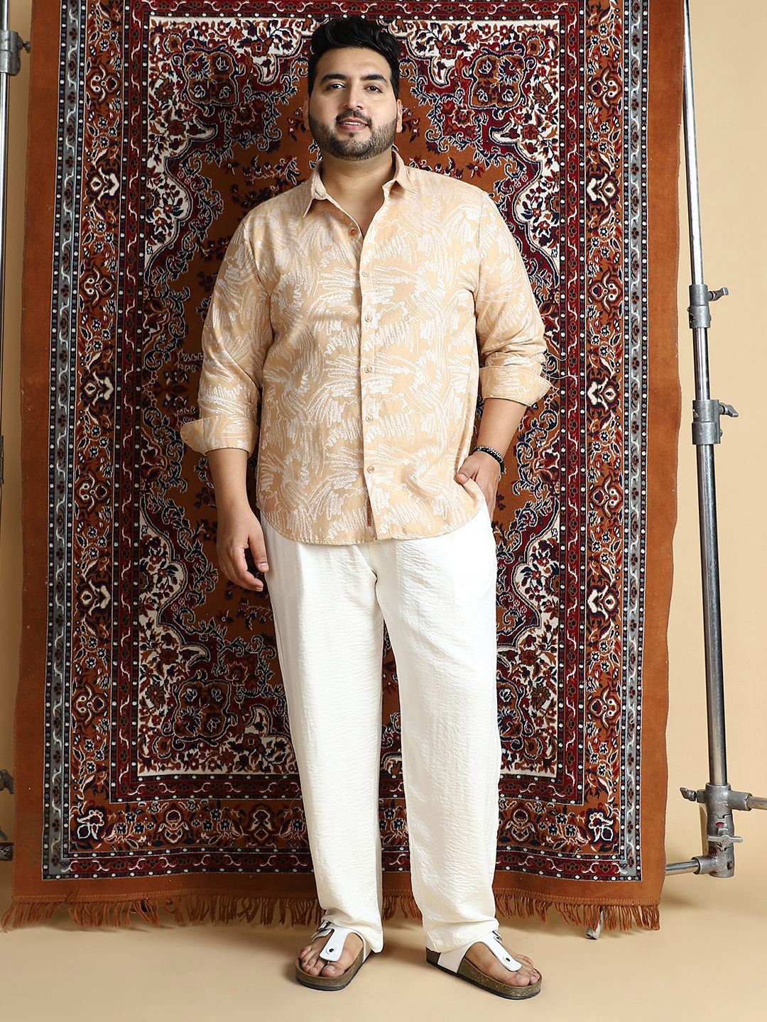 Instafab Plus Floral Printed Comfort Spread Collar Cotton Shirt-picture-25