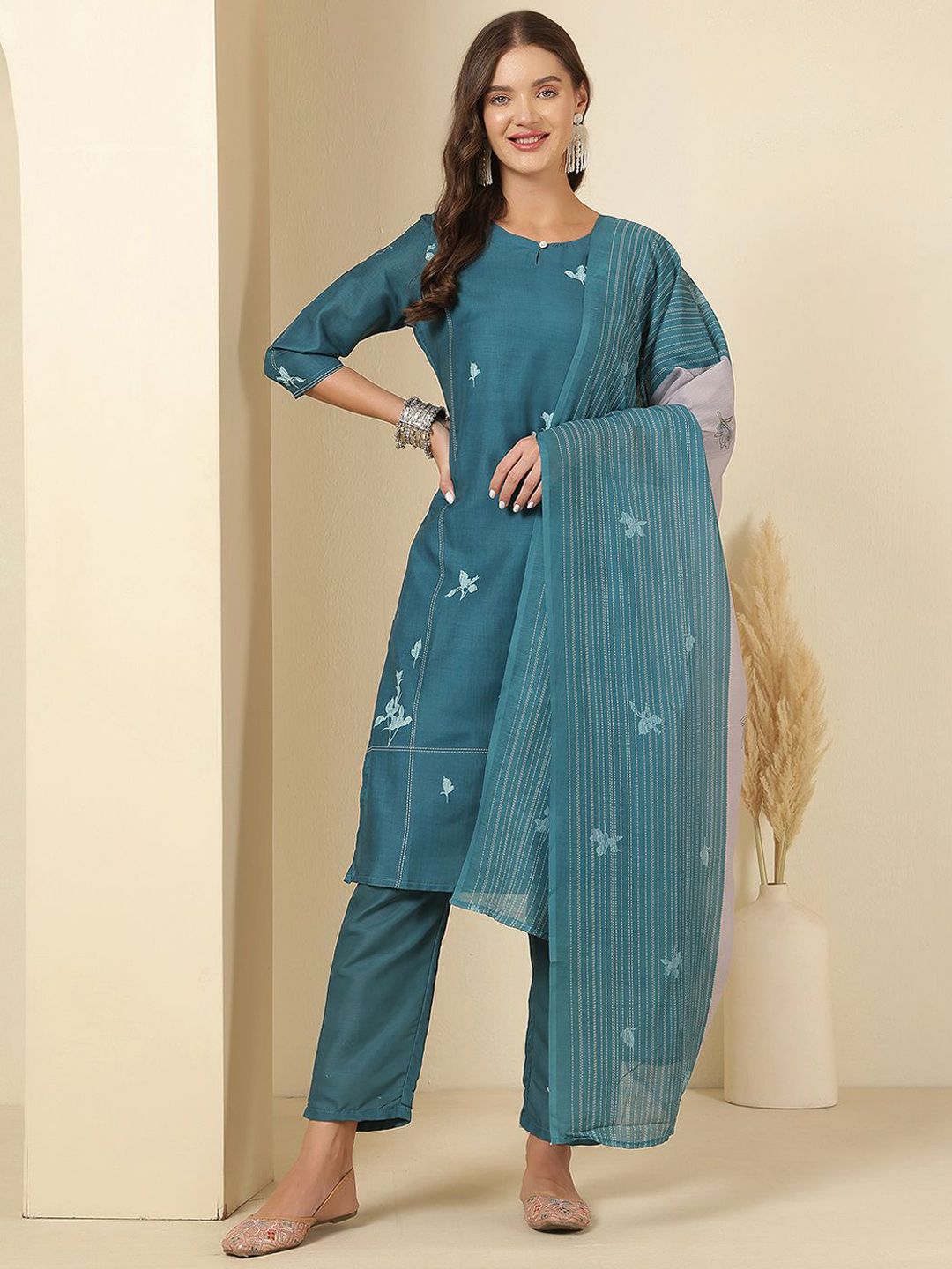 Anouk Women Ethnic Motifs Printed Regular Kurta Sets