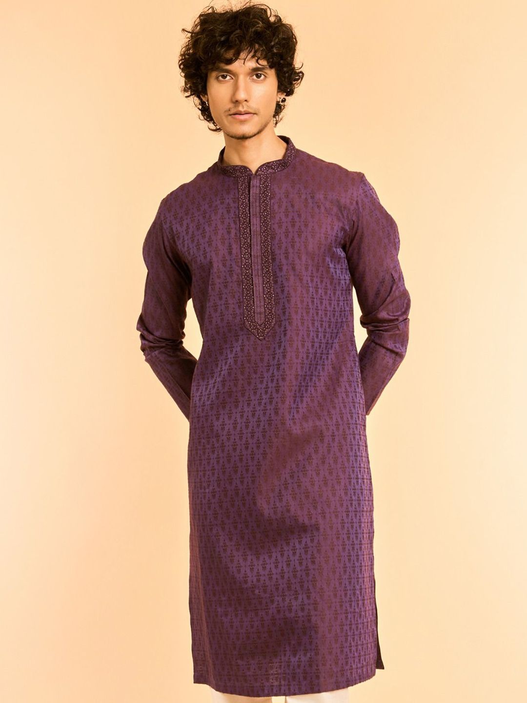Diwas by Manyavar Geometric Woven Design Mandarin Collar Art Silk Kurta-picture-15