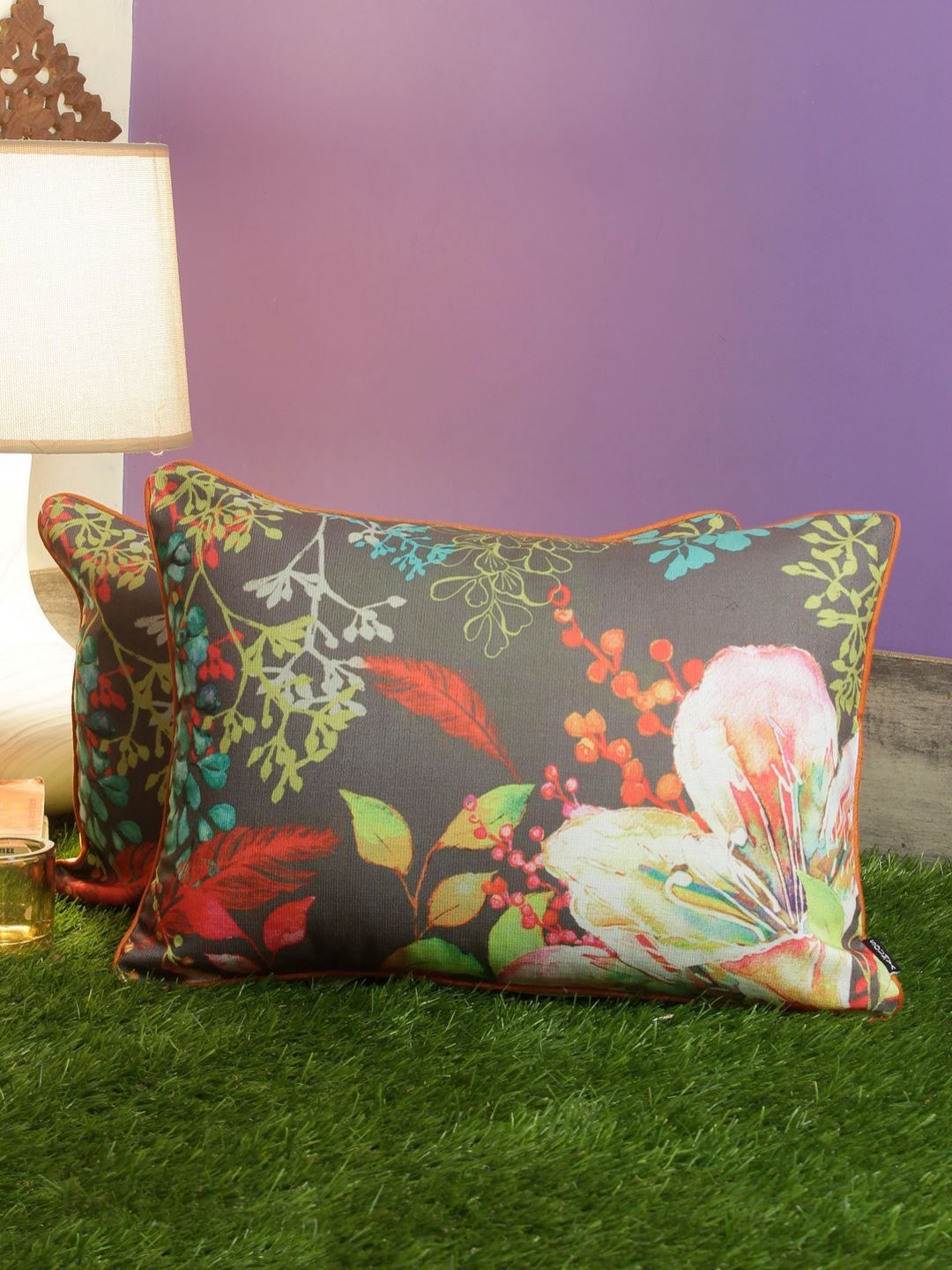 Aura Green & Red Set of 2 Floral Linen Rectangle Cushion Covers-picture-15