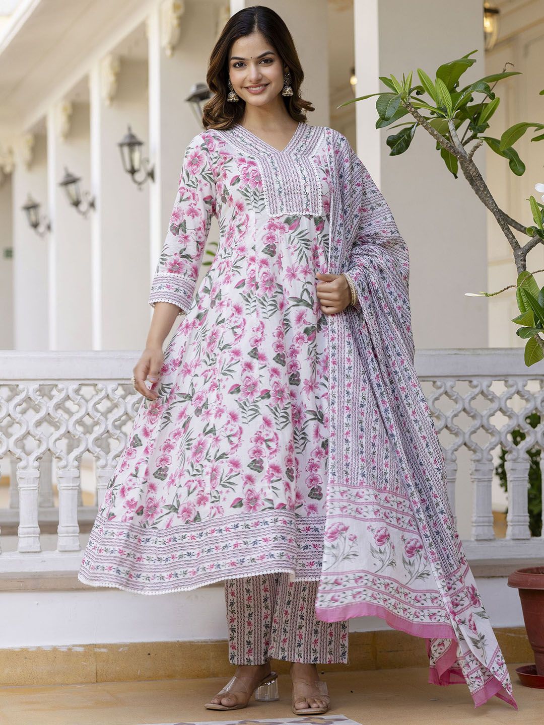 Anouk Women Floral Printed Empire Aari Work Kurta with Trousers & With Dupatta