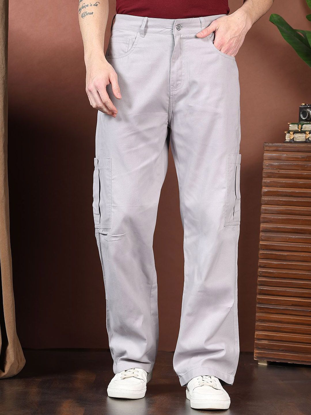 Stylecast X Kotty Men Relaxed Cargos Trousers-picture-11