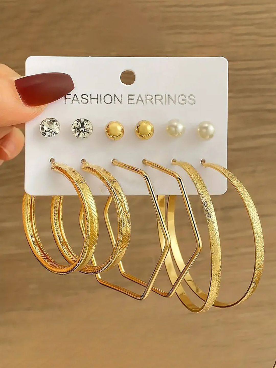 GOLDIWALA Contemporary Half Hoop Earrings-picture-33