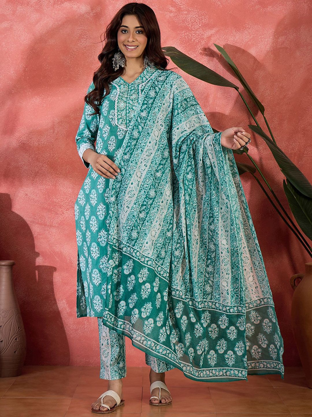 Sangria Floral Printed Pure Cotton Straight Kurta With Trousers & Dupatta