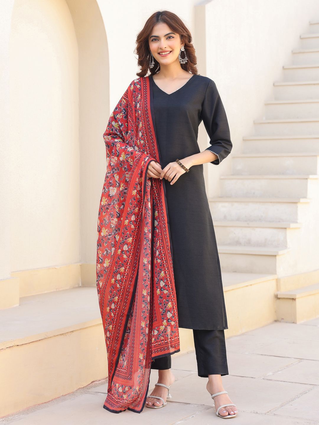 Janasya Women Black Silk Blend Solid Straight Kurta Pant With Printed Dupatta Set