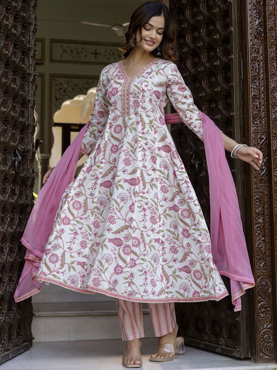 Anouk Women Floral Printed Panelled Aari Work Pure Cotton Kurta with Trousers & Dupatta