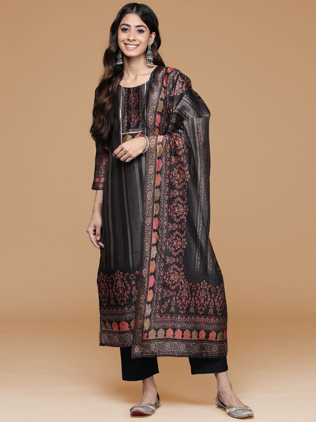 House of Pataudi Ethnic Motifs Printed Straight Kurta With Trouser & Dupatta
